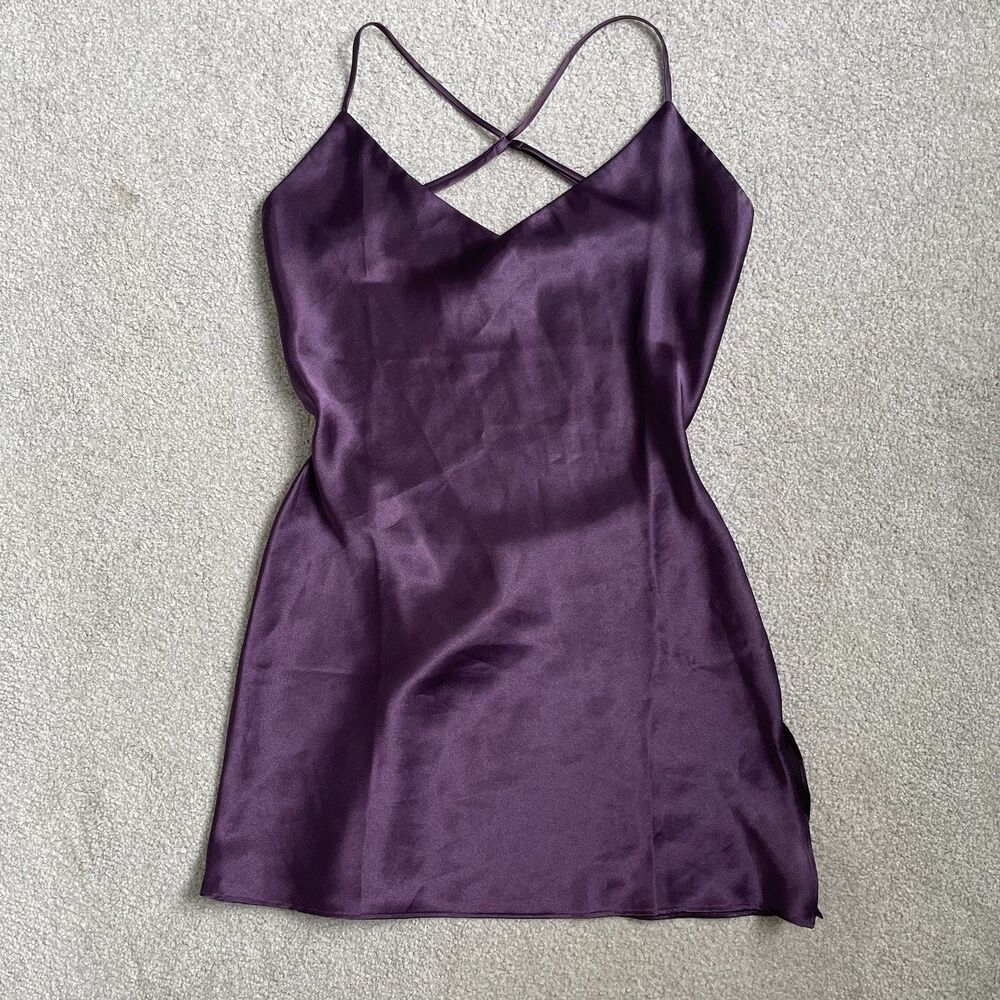 Victoria's Secret Lingerie Nightgown Dress Purple Silky 100% Polyester Size XS